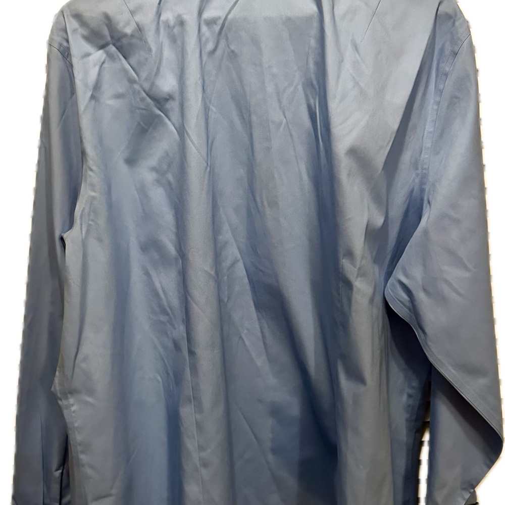 Jones of New York non-iron sky blue long sleeve cotton button blouse.